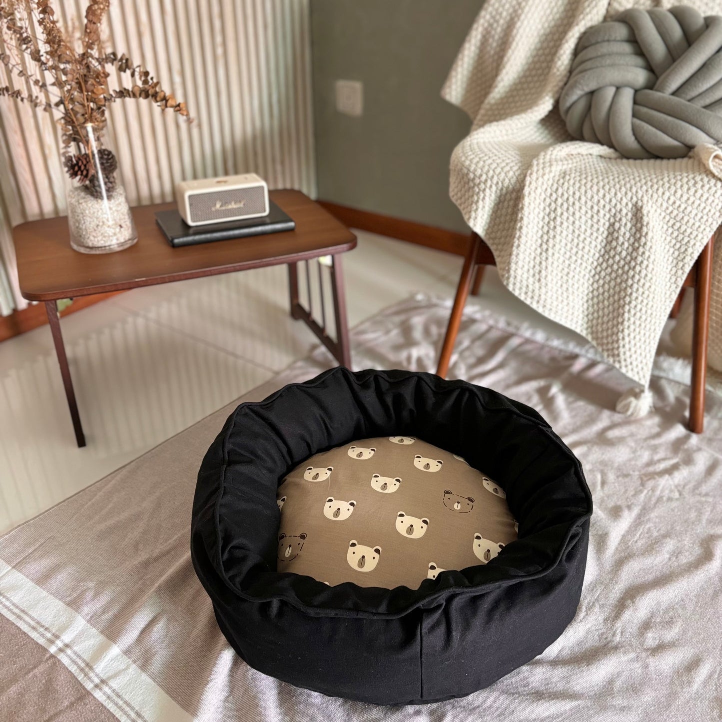 Little Bear Cooling Round Dog Bed