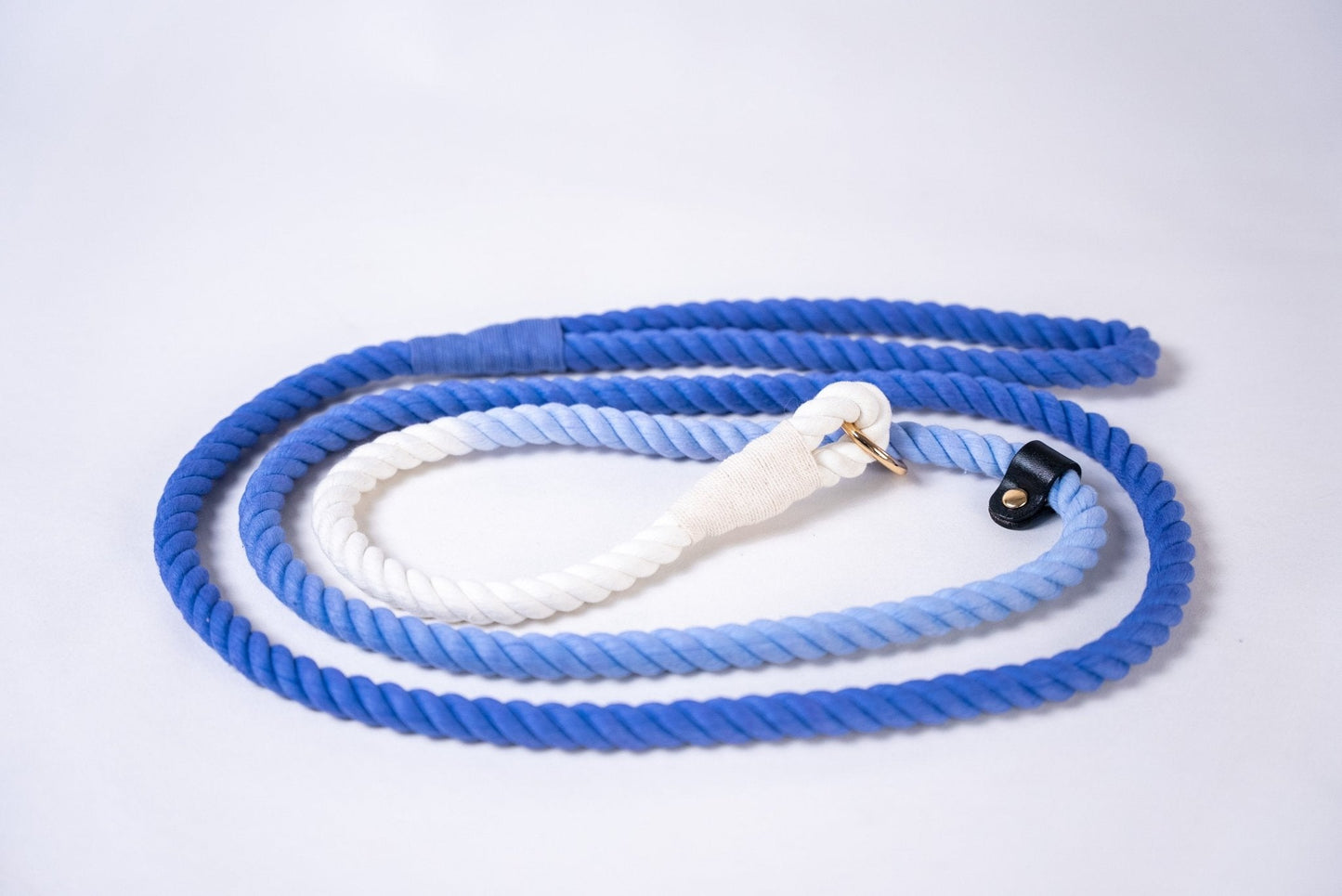 Slip Leashes || Gradient_Barkefella