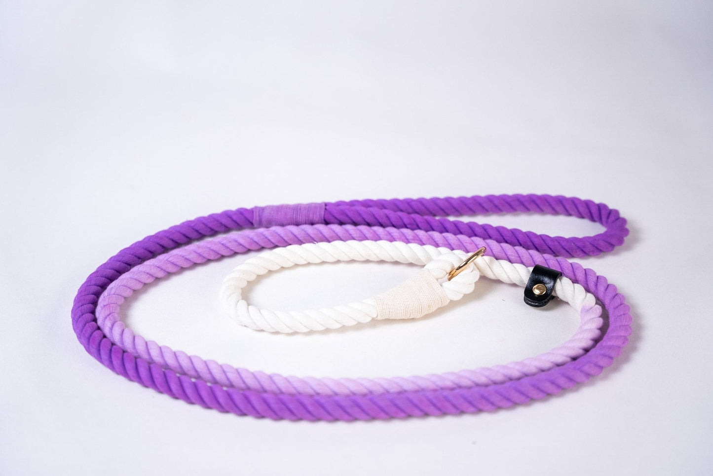 Slip Leashes || Gradient_Barkefella